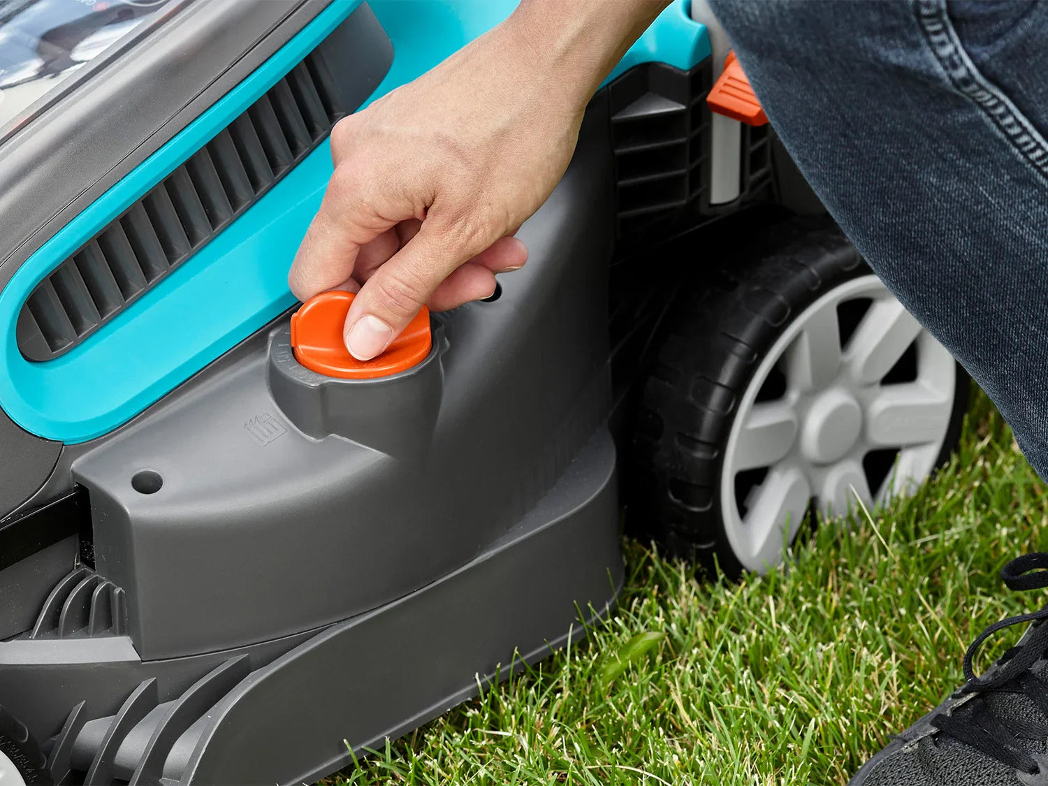 Gardena Tondeuse  gazon sans fil PowerMax 32/36V Power For All