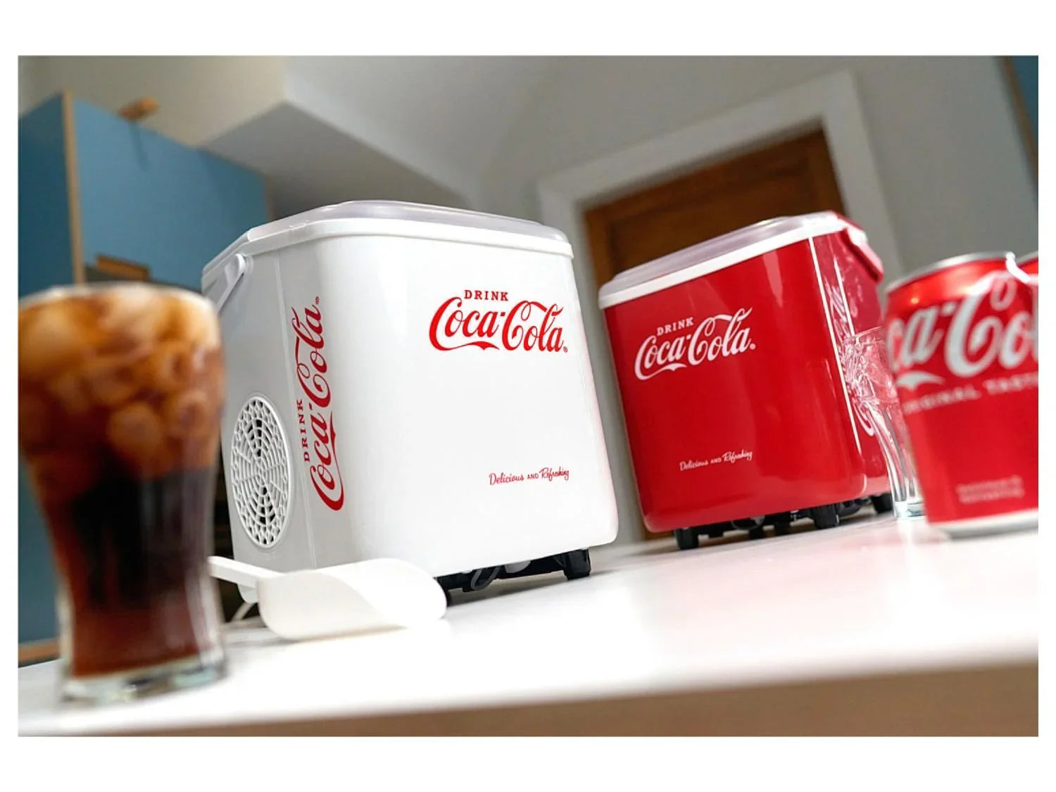 Coca Cola Machine  glaons