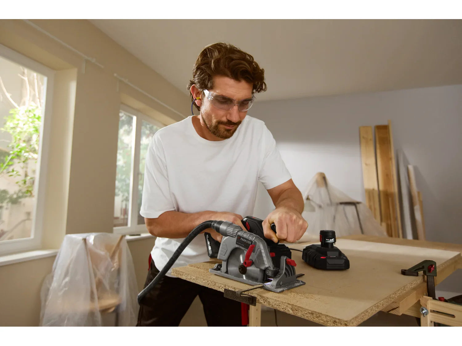 PARKSIDE PERFORMANCE Perceuse-visseuse sans fil + Batterie + Chargeur, 12 V