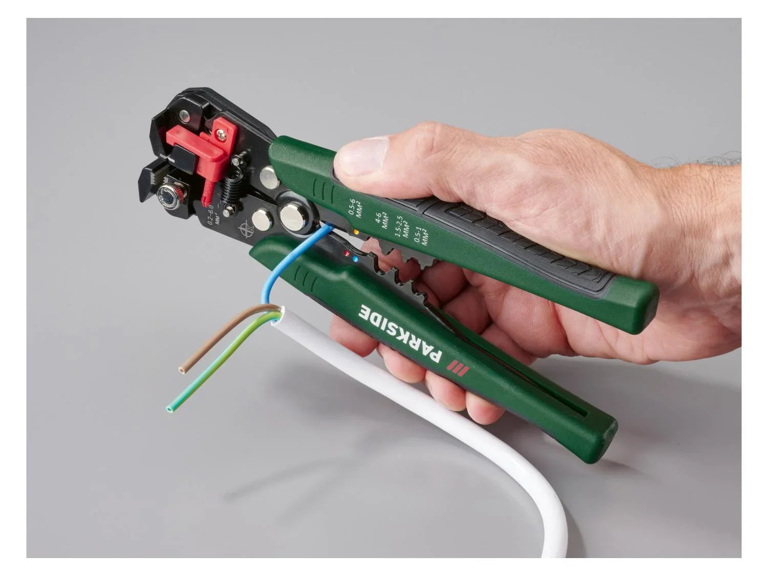 PARKSIDE Set de pince  dnuder et  sertir automatique, 231 pices