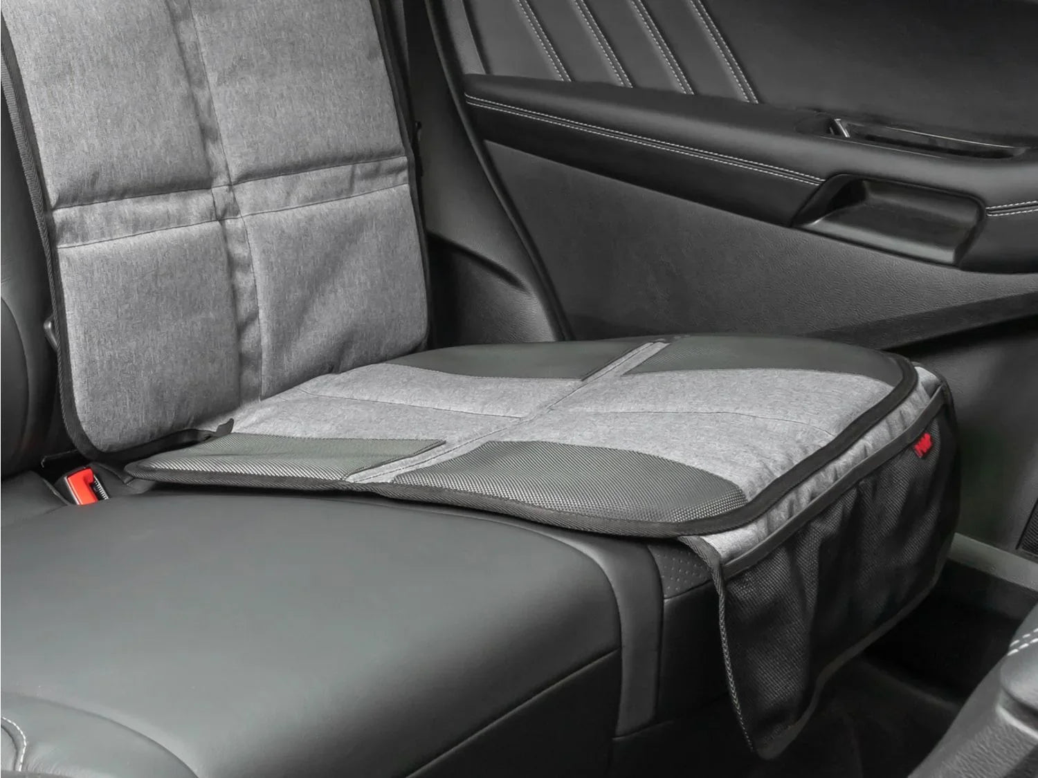 Tapis de protection pour sige auto TravelKid MaxiProtect