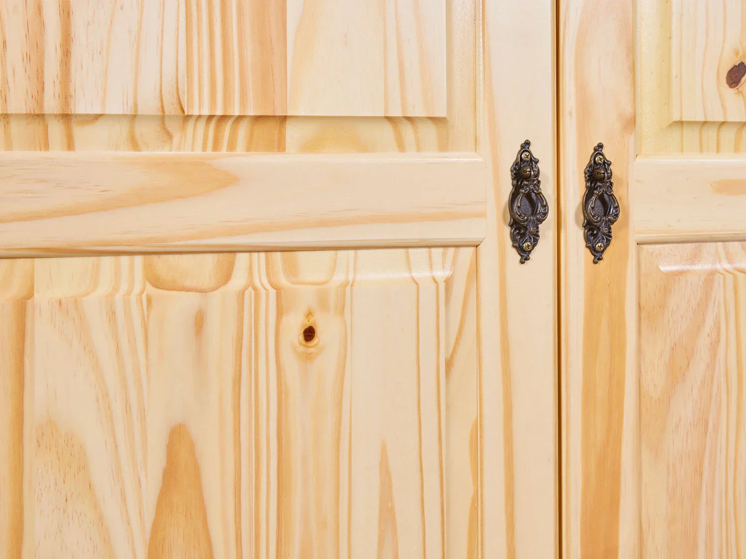 Inter Link Armoire en bois massif