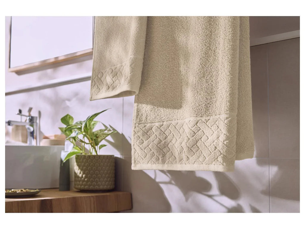 LIVARNO Serviette de toilette en ponge, 50 x 100 cm